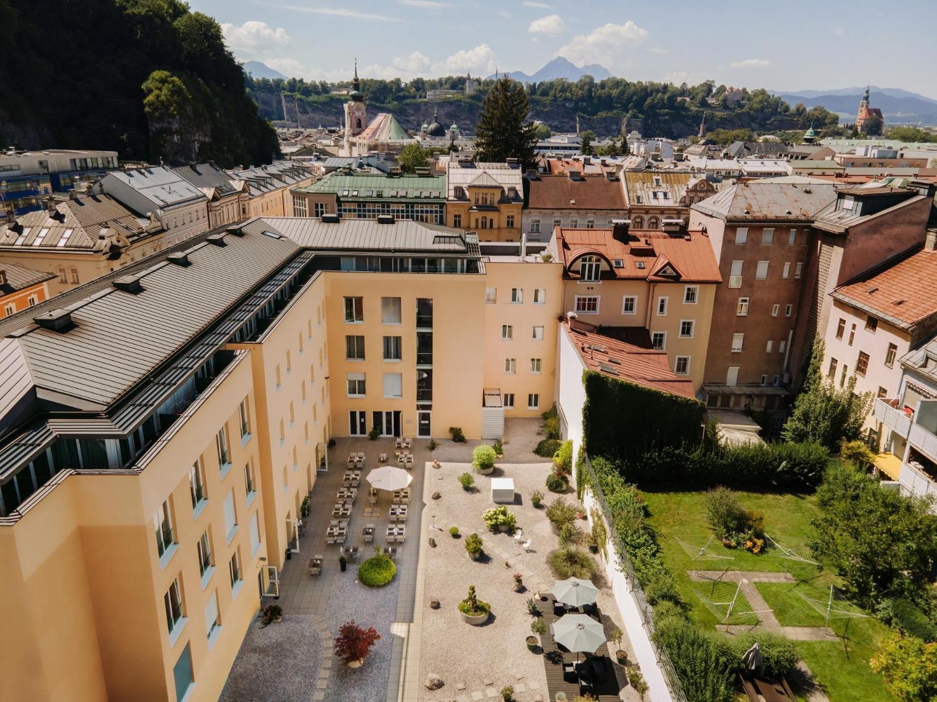 Altstadt Hotel Hofwirt Salzburg Exterior photo